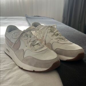 Nike Air Max SC Women’s Sneakers